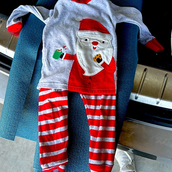 Santa pjs - Picture 1 of 3